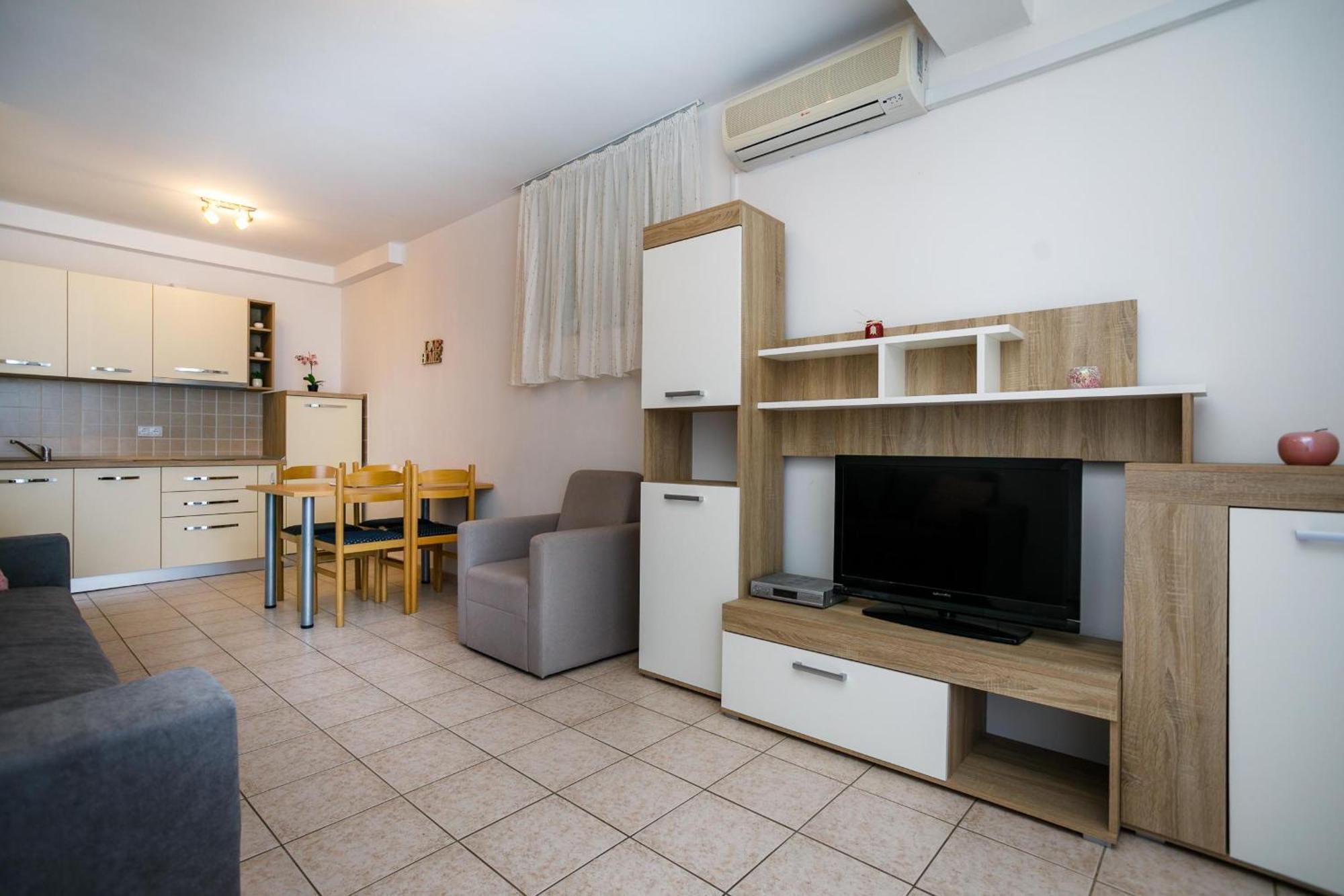 Apartment Pirun Baška Esterno foto