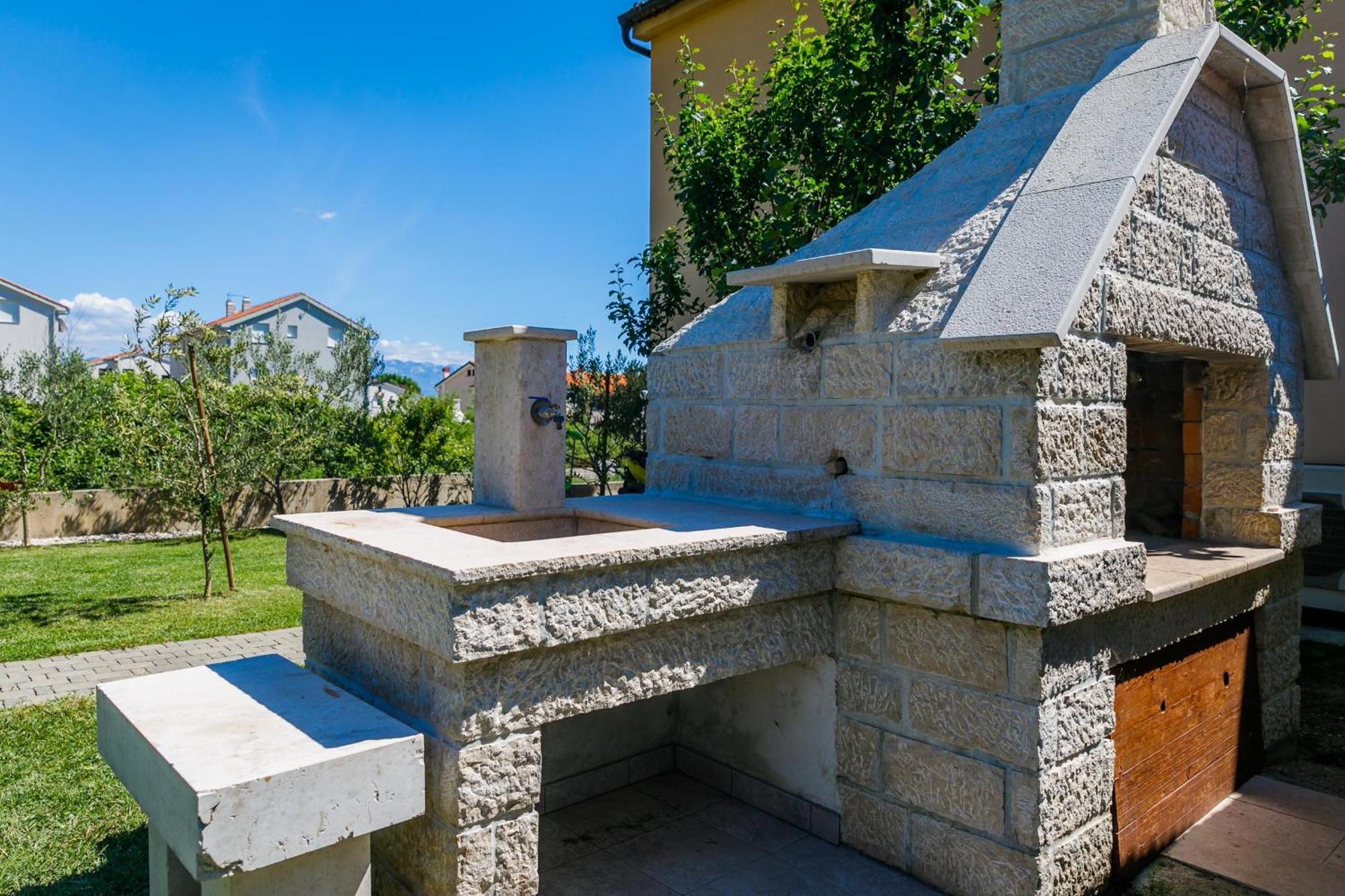 Apartment Pirun Baška Esterno foto