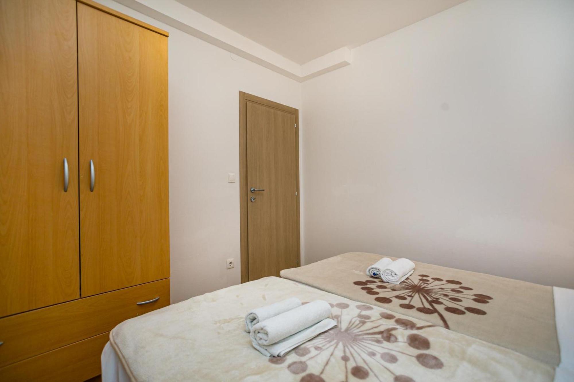 Apartment Pirun Baška Esterno foto